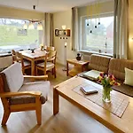 Kreft Apartment *
